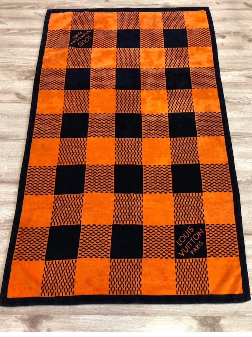 LOUIS VUITTON BEACH TOWEL Damier Orange Cotton